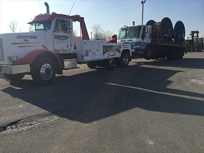 Heavy duty towing services in New York